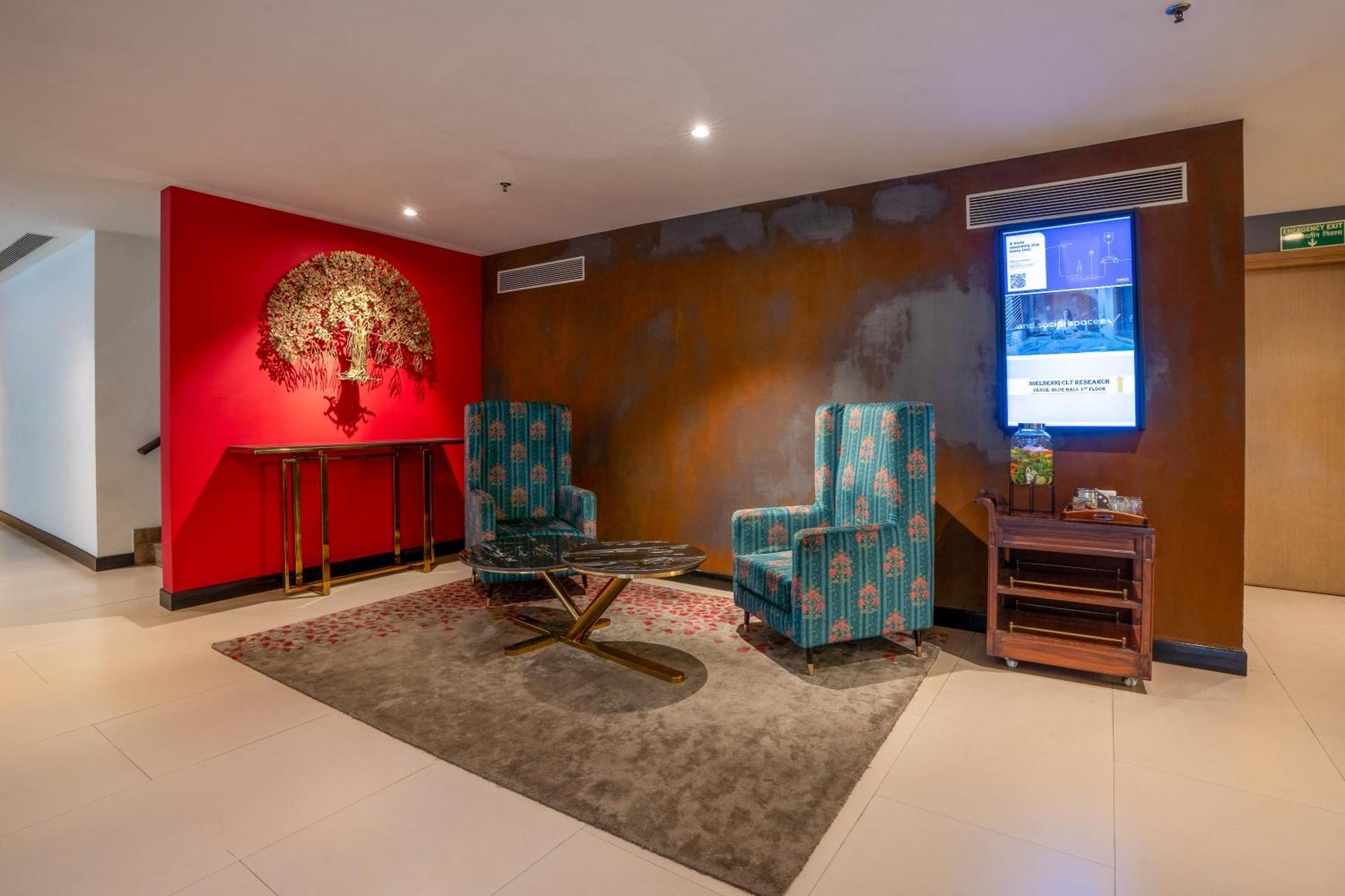 ניו דלהי Park Inn By Radisson,South Delhi מראה חיצוני תמונה The lobby of the hotel