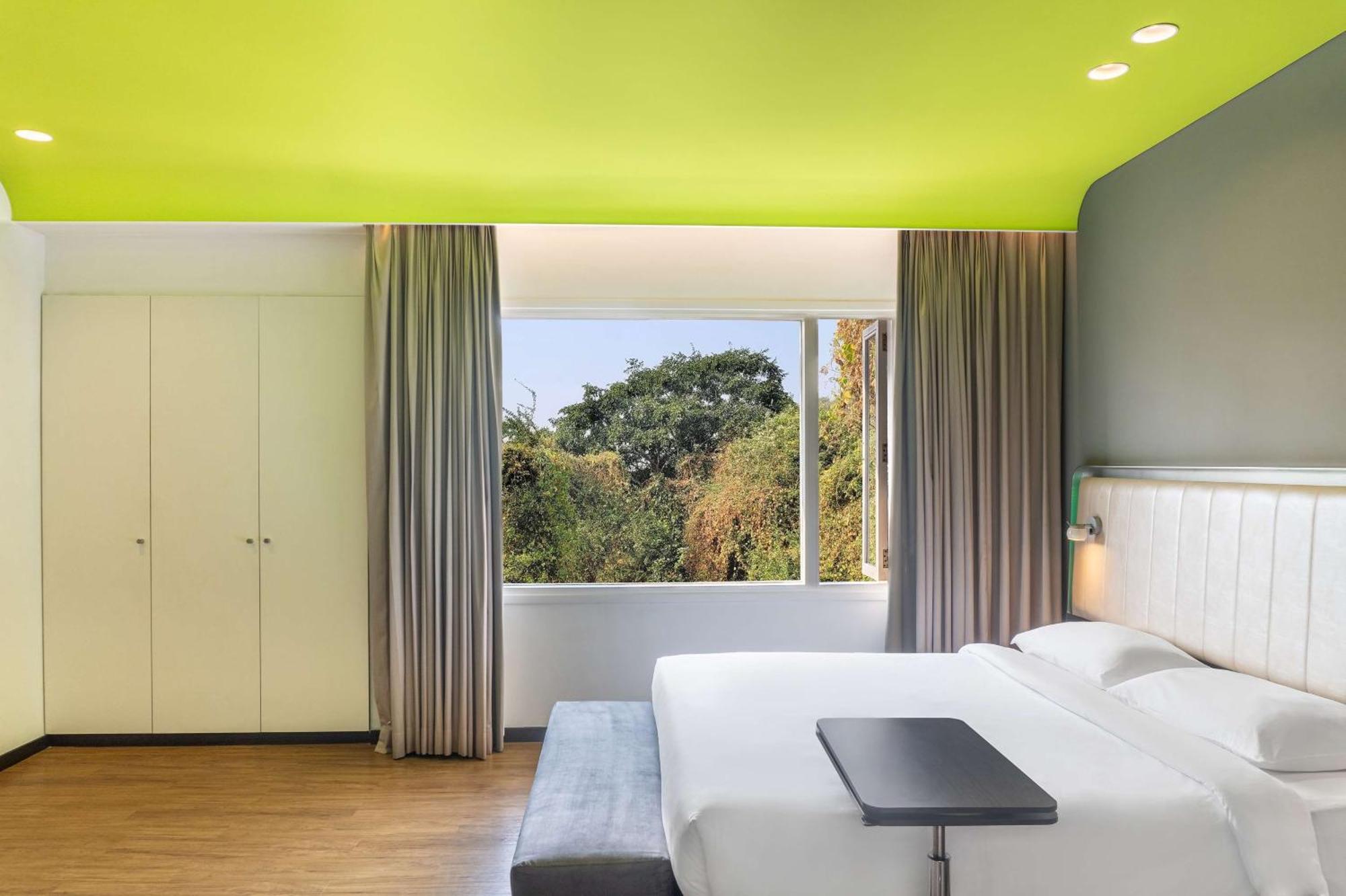 ניו דלהי Park Inn By Radisson,South Delhi מראה חיצוני תמונה A room at the hotel